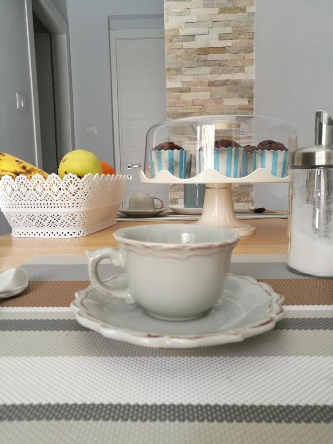 B&B A Casa Dell'Artista カステルダッチャ エクステリア 写真